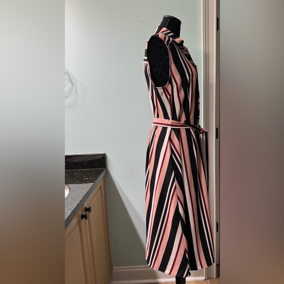 New York & Company Dress Size XL - Picture 4 of 4